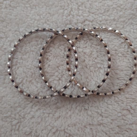 Premier Designs bracelets - Picture 3 of 6